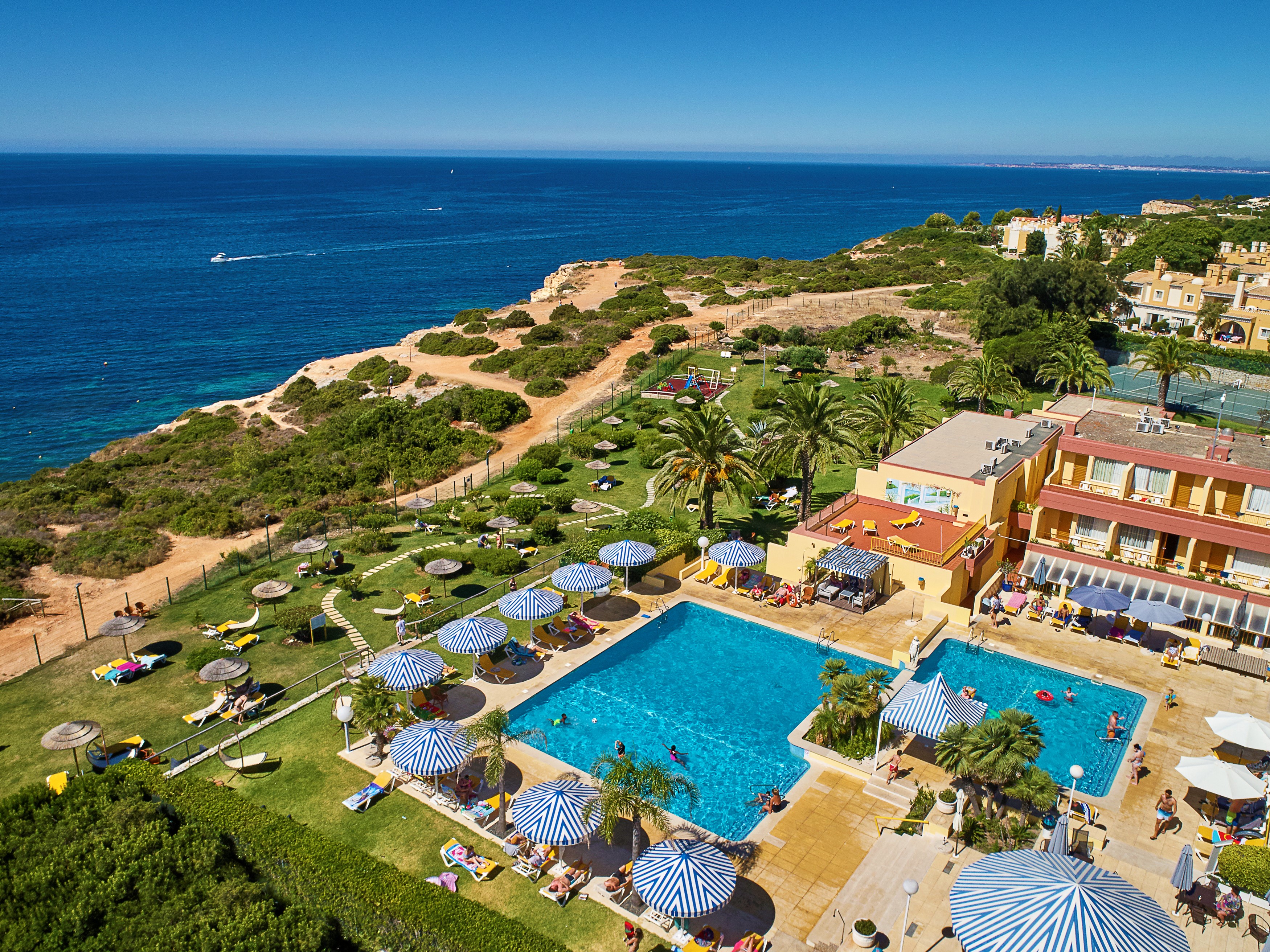 Baia Cristal Beach and Spa Resort Carvoeiro Hotels in Algarve