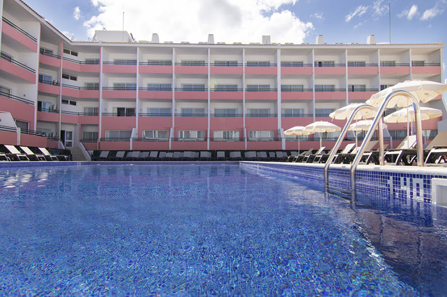 Luna Hotel da Oura Albufeira Hotels in Algarve Mercury Holidays