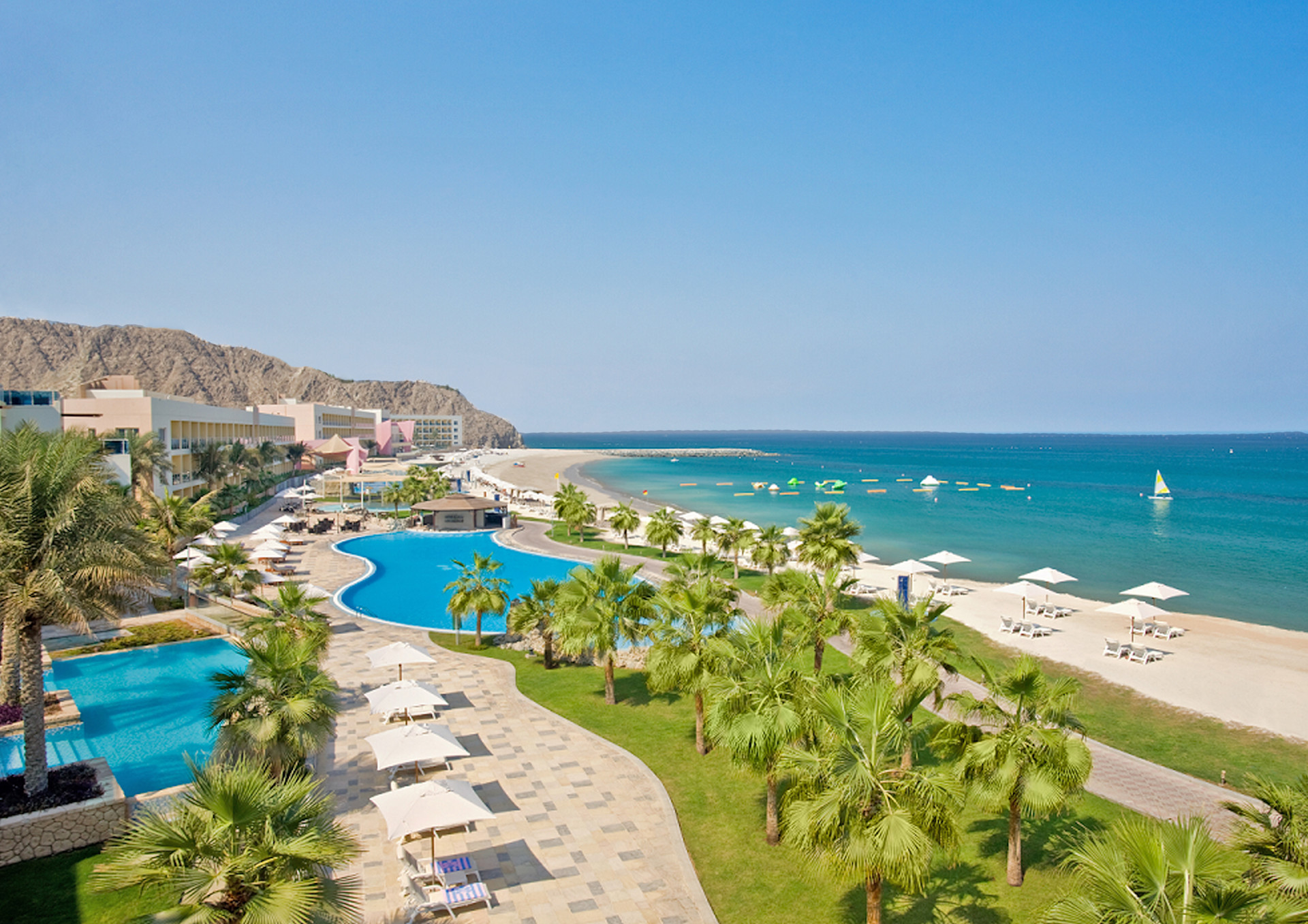 Radisson Blu Resort Fujairah - Fujairah Hotels in United Arab Emirates ...