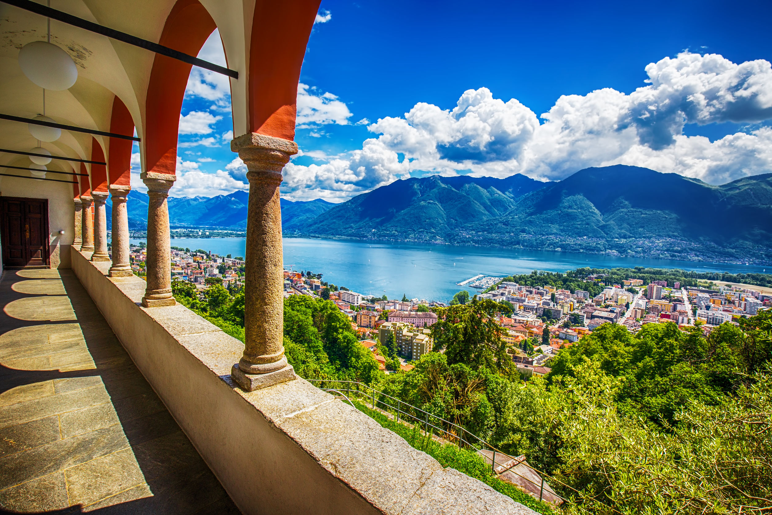The Italian Lakes, Deluxe Lake Maggiore Italy Tours Mercury Holidays